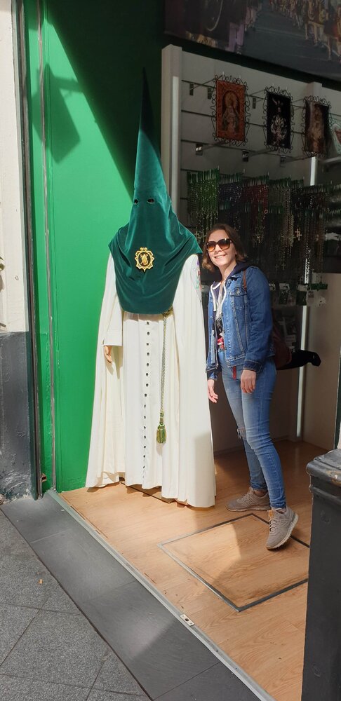 Why are such costumes in Seville on Easter - read the article on the link